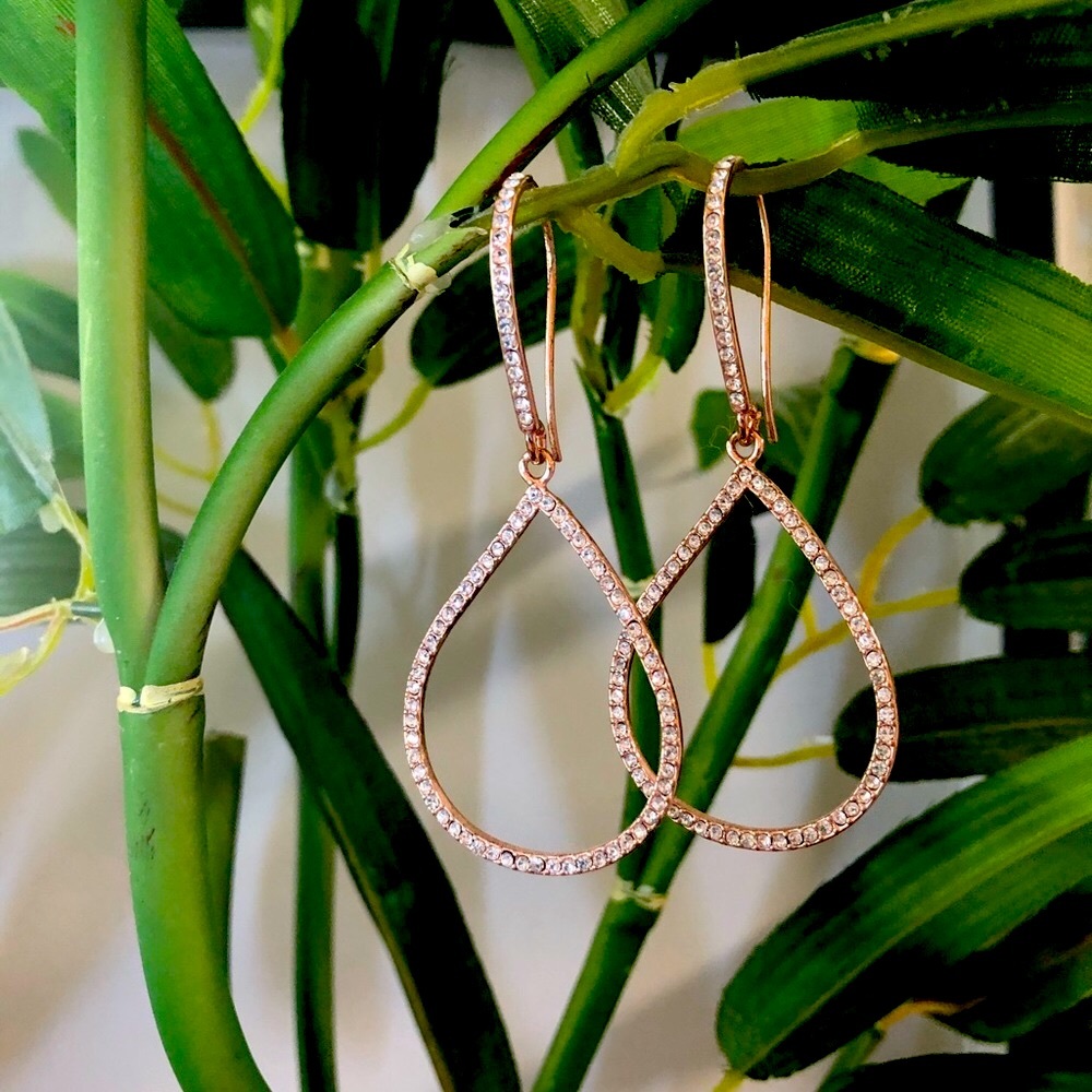 Nordstrom rhinestone and rose gold earrings